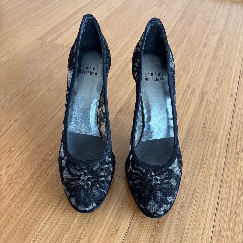 Stuart Weitzman lace pumps